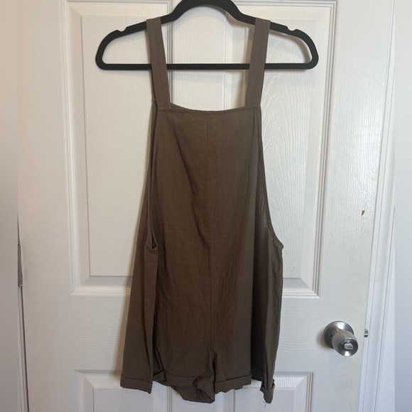 SheIn Wide Leg Rolled Hem Overalls - Picture 3 of 6